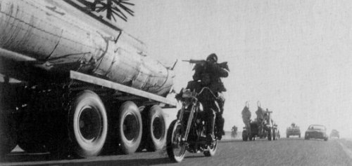 ShootTheTyre.jpg (23000 bytes)